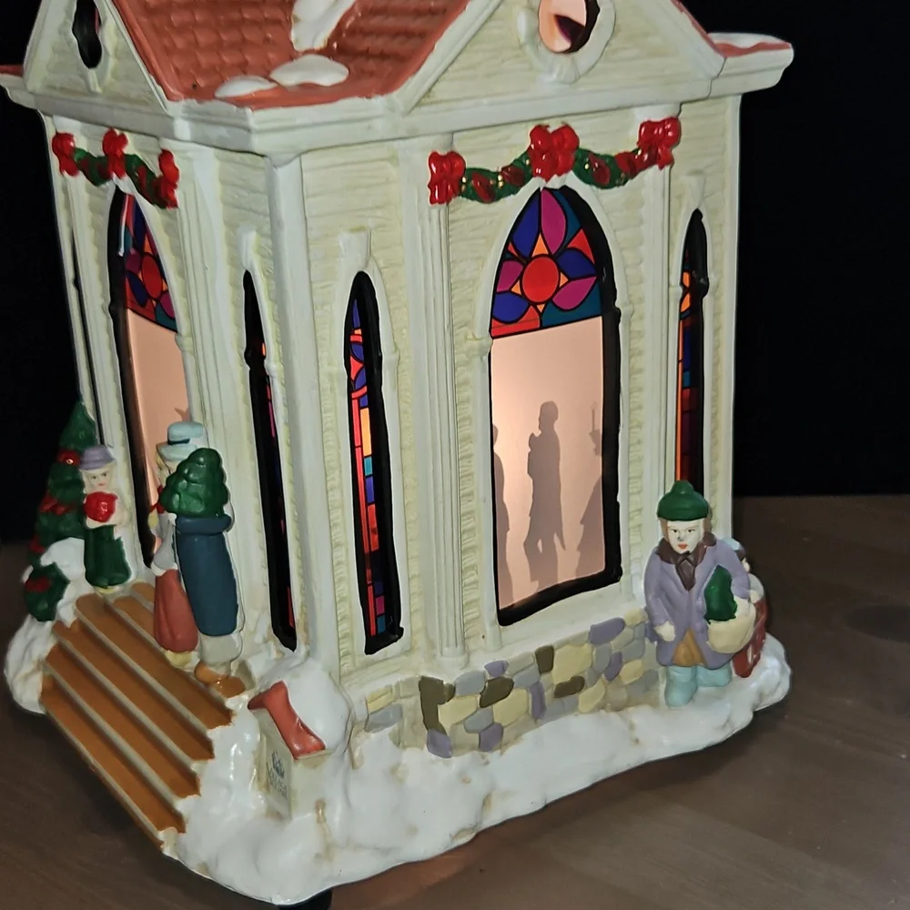 Vintage Village Square Lighted Silhouette Church Ceramic Hand Painted 16"×8" - Picture 5 of 9